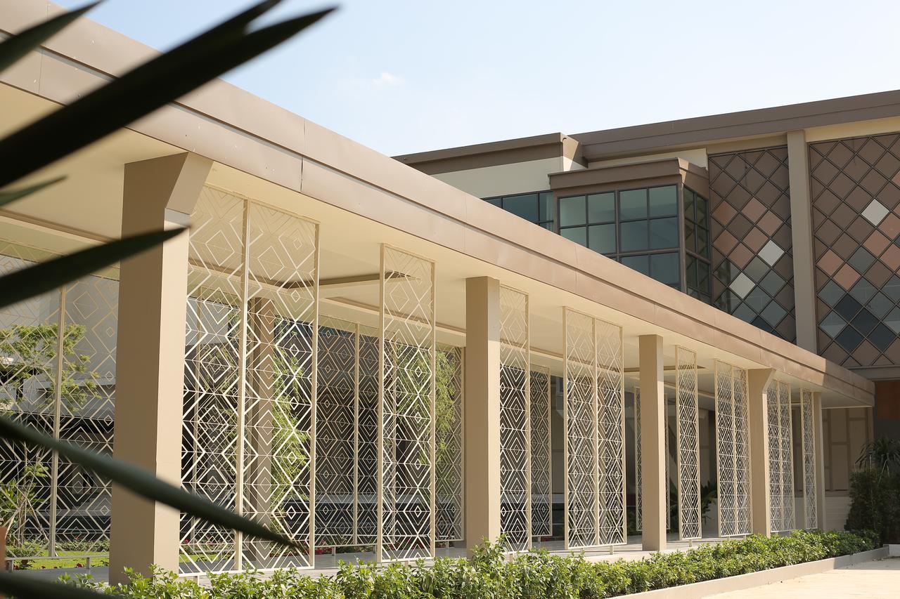 Navela Hotel & Convention Ratchaburi Kültér fotó